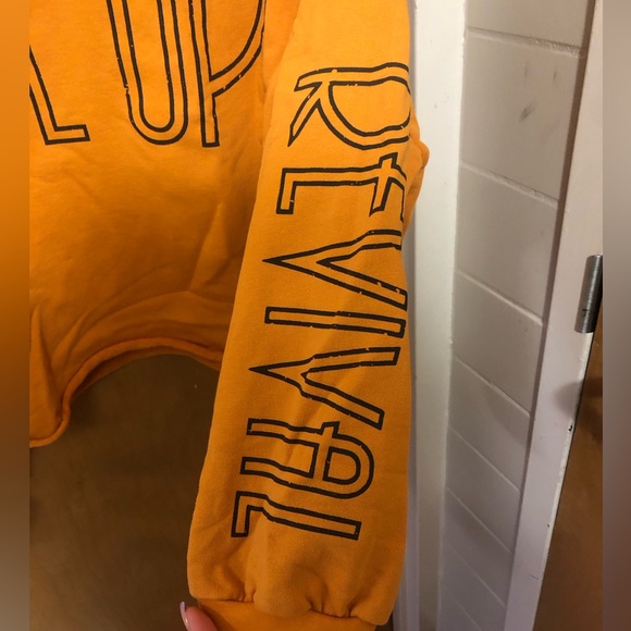 Lauren Daigle Rise Up Revival Tour Sweatshirt - Picture 6 of 12